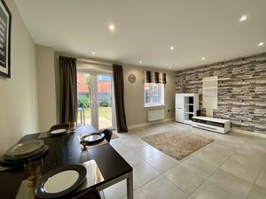 Photo 14- click for photo gallery